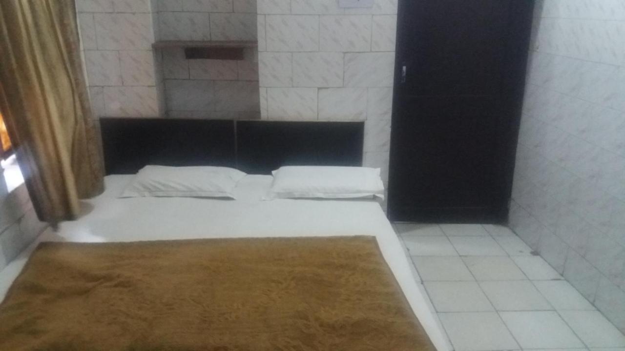 Hotel Jeet Agra  Εξωτερικό φωτογραφία